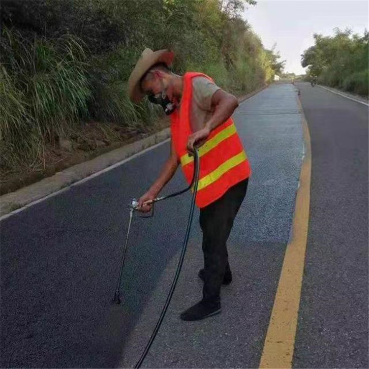 浙江 彩色防滑路面的底涂是保障路面附着力